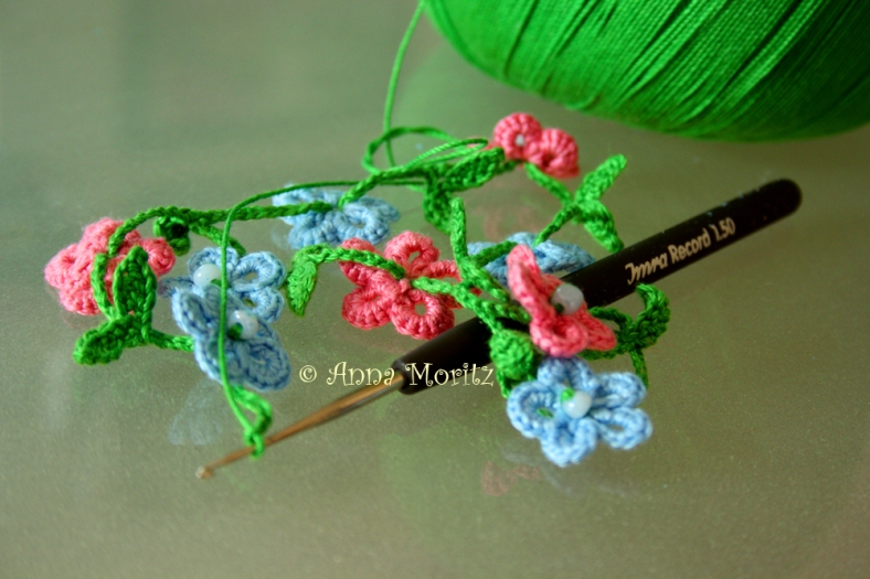 crochet flower garland